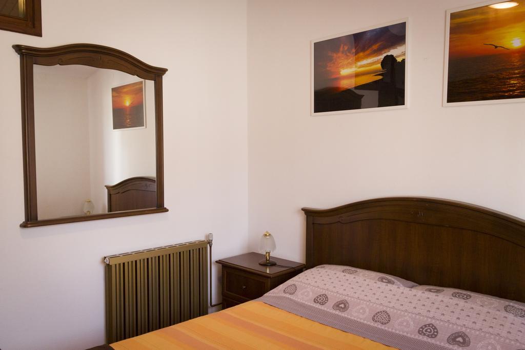 Apartment Sole E Mare Galižana Exteriör bild